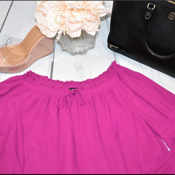 Express Off-Shoulder Pink Top Size S 👚 - Picture 2 of 6